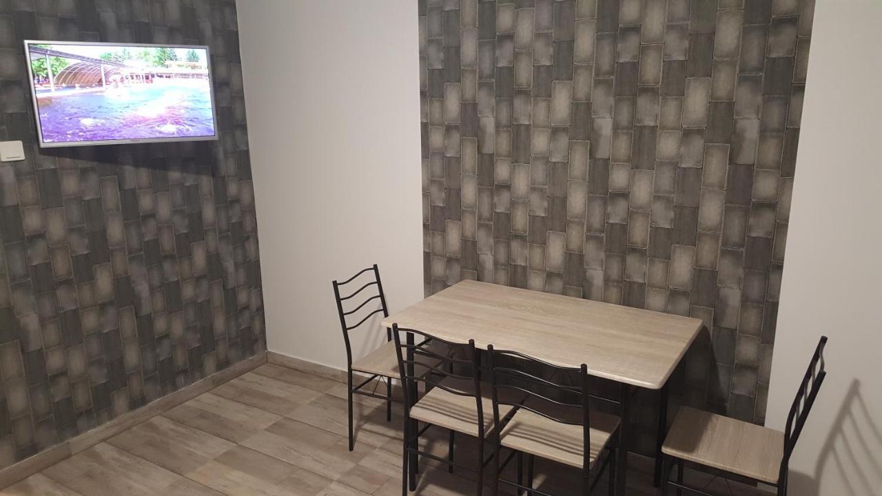 Illaberek Apartmanok Hajdúszoboszló Eksteriør billede