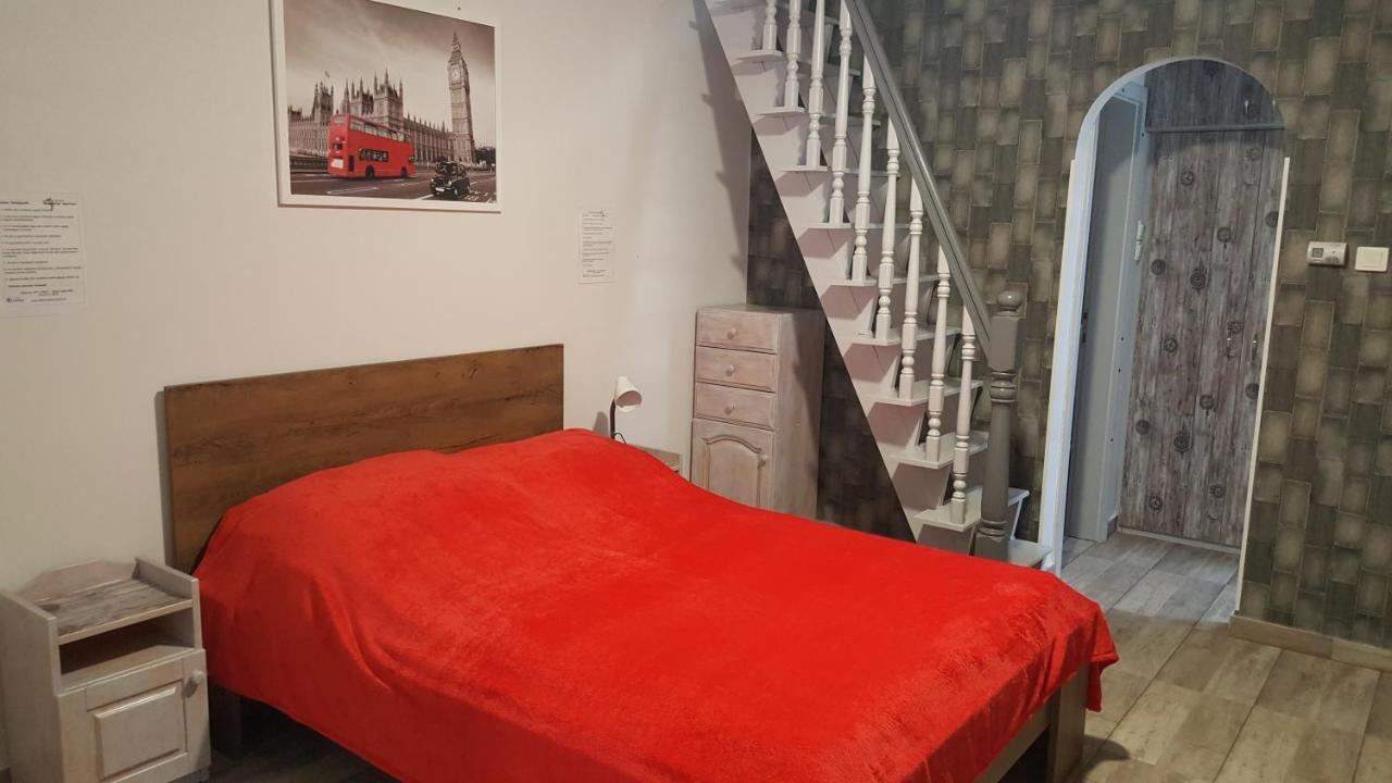 Illaberek Apartmanok Hajdúszoboszló Eksteriør billede